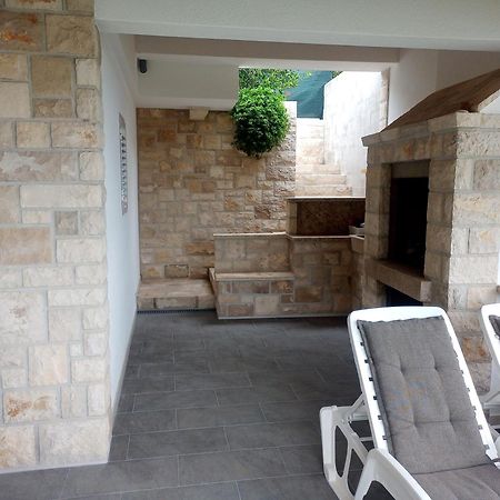 Contessa Robinson House Villa Zrnovo Exteriör bild